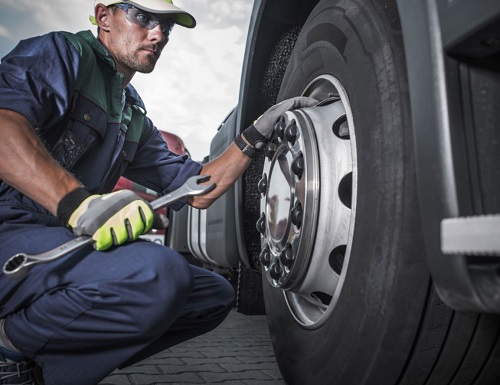 roadside assistance - tire change